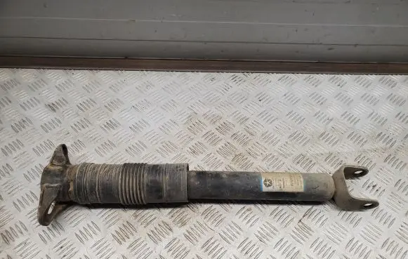 Jeep Grand Cherokee Rear shock absorber/damper 68029552AF