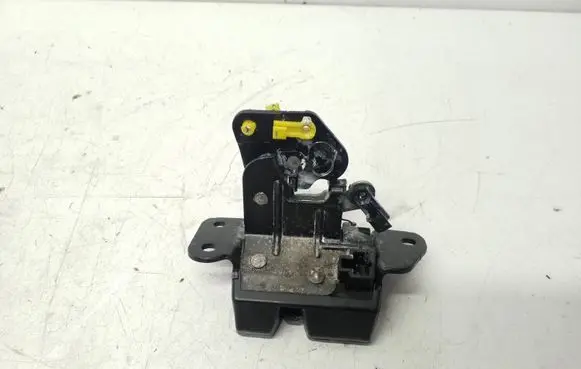 Chevrolet Captiva Tailgate/trunk/boot lock/catch/latch