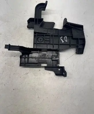 BMW X7 G07 Engine control unit holder 8663502 58650910