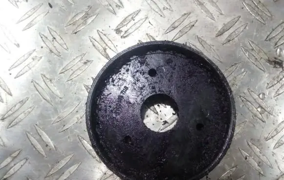 Renault Megane I Power steering pump pulley 7700105711b