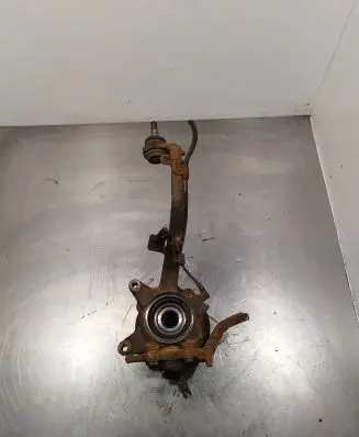 Toyota Land Cruiser (HDJ90) Front wheel hub spindle knuckle