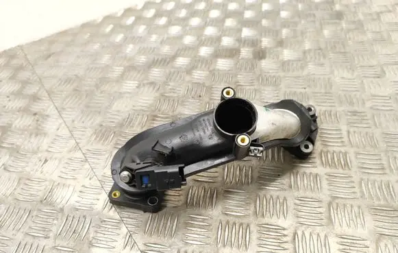 Intercooler hose/pipe