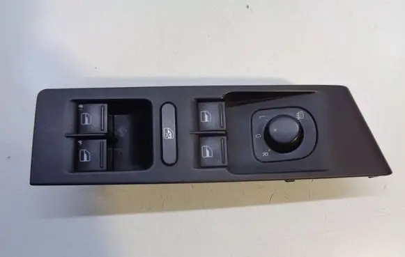 Volkswagen PASSAT B7 Electric window control switch 3AC857858A 1K0959565L 1K4959857B