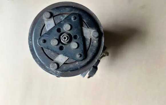 Volvo V50 Air conditioning (A/C) compressor (pump) SD7V16 3M5H19D629HE 3918908724