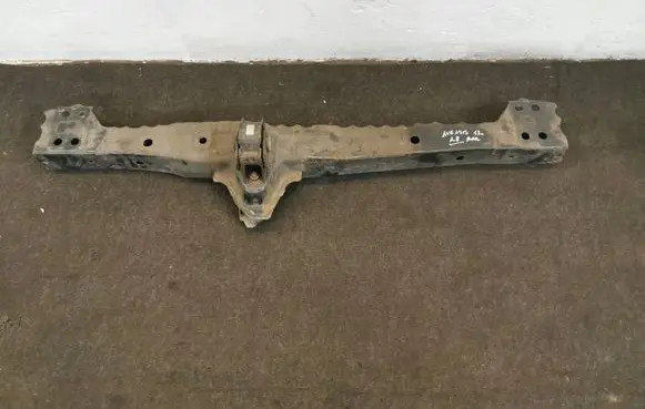 Toyota Avensis T270 Front subframe