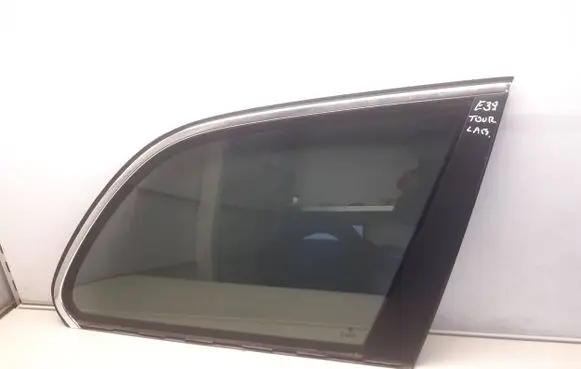 BMW 5 E39 Rear side window