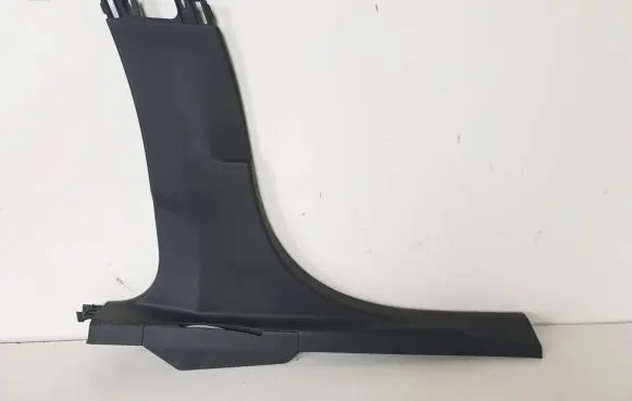 (B) pillar trim (bottom)