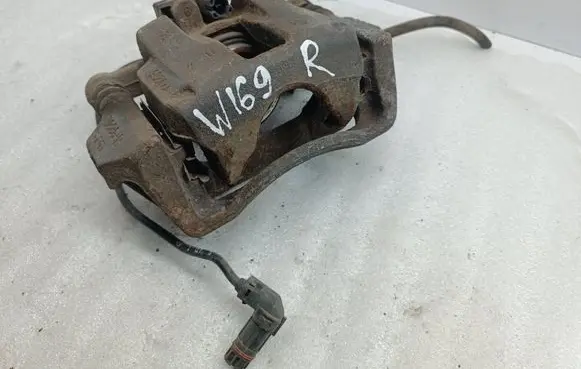 Mercedes-Benz A W169 Front brake caliper 9884A 9886B 276x12