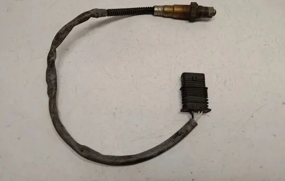 BMW X3 F25 Lambda probe sensor 7589122 11787589122 0258010239