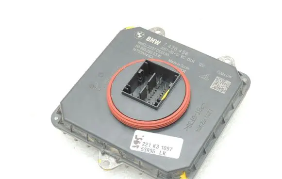 BMW 5 G30 G31 G38 LED ballast control module 7476486 63118492345