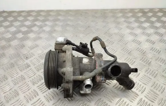 Mercedes-Benz CLA C117 X117 W117 Water pump A6512000501 A6512000715