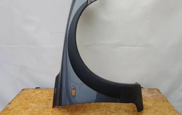 Volvo XC70 Fender