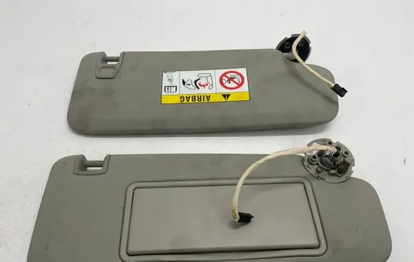 Opel Astra K Sun visor