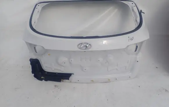Hyundai i40 Tailgate/trunk/boot lid