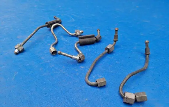 Alfa Romeo 159 Fuel injector supply line/pipe 