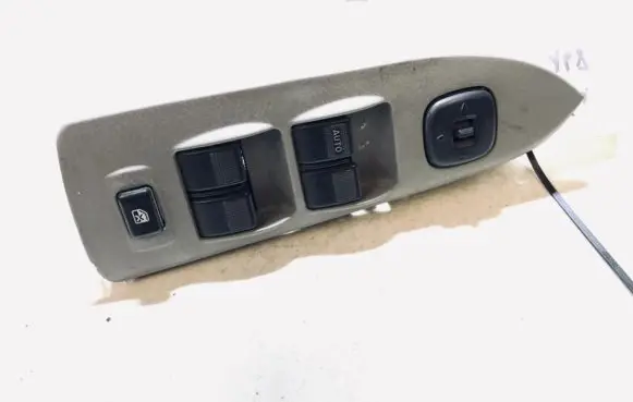 Mazda Premacy Electric window control switch cb0866350a c8hd135