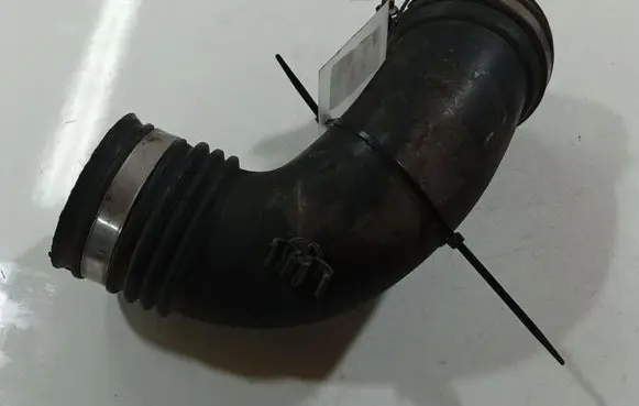 Renault Scenic II - Grand scenic II Air intake hose/pipe 8200201614