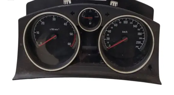 Opel Zafira B Speedometer (instrument cluster) 13216684