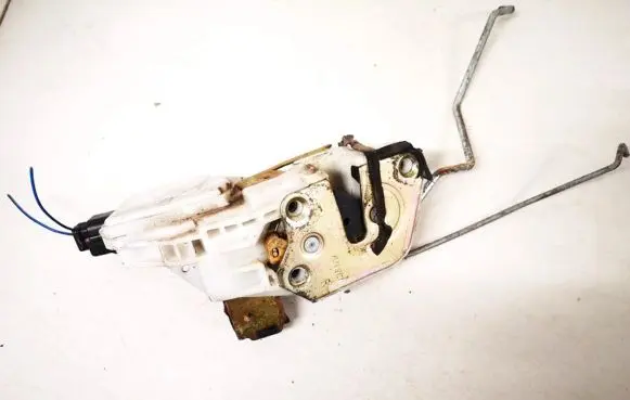 Mitsubishi Galant Front door lock