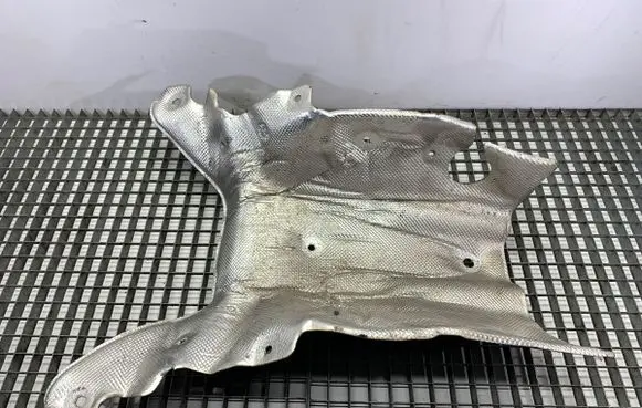 Audi Q8 Exhaust heat shield 4M0863983N