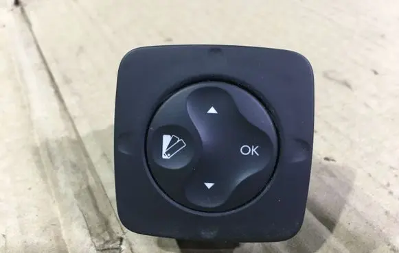 Renault Scenic III - Grand scenic III Other switches/knobs/shifts 283950001R