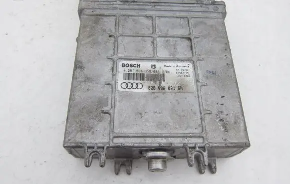 Audi A4 S4 B5 8D Engine control unit/module 028906021GN 0281001659