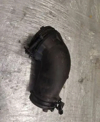 KIA Niro Air intake duct part 28140G2200