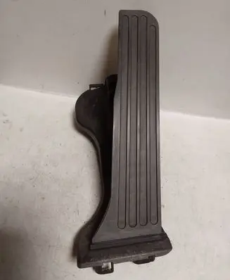 Volkswagen PASSAT B6 Accelerator throttle pedal 1K1721503L 6PV00860000