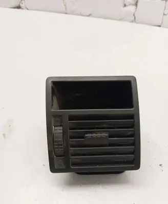Volkswagen Transporter - Caravelle T5 Dash center air vent grill 7H1819203C