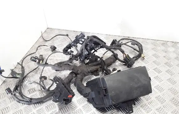 Volkswagen Tiguan Fuse module 5Q0907361C