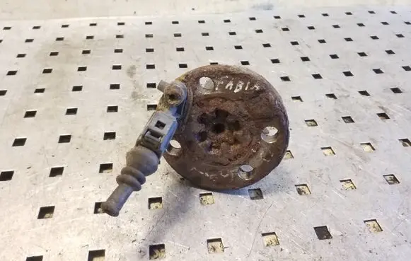 Skoda Fabia Mk2 (5J) Stub axle 