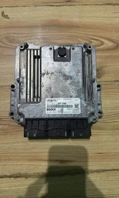 Ford Mondeo MK IV Engine control unit/module 8G9112A650EK 0281014832