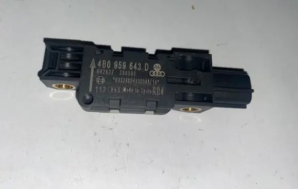 Audi A3 S3 A3 Sportback 8P Airbag deployment crash/impact sensor 4B0959643D