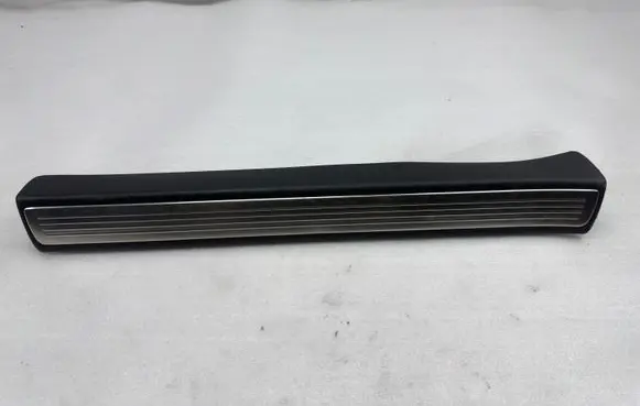 Mercedes-Benz S W222 Front sill trim cover A2226808135
