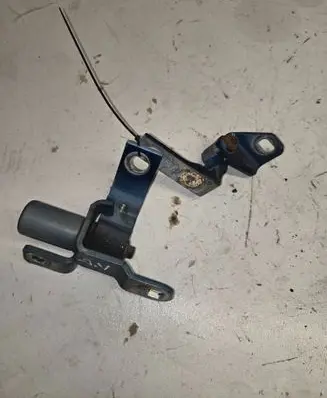 Front door hinge set