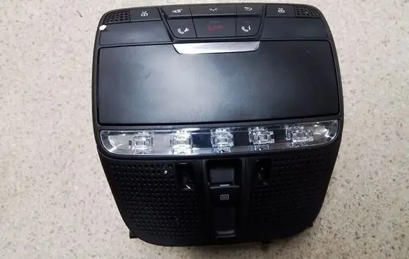 Mercedes-Benz C W205 Front seat light A0009002507 A0009068503