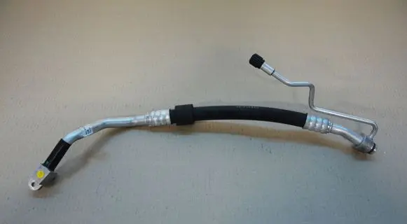 Audi A4 S4 B9 8W Air conditioning (A/C) pipe/hose 8W1820740A