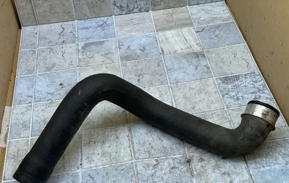 Opel Combo C Intercooler hose/pipe 24460994DA
