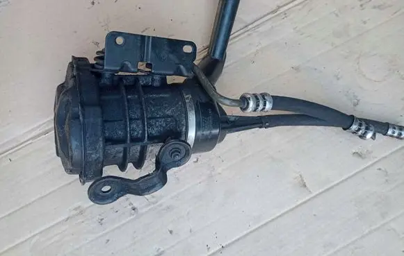 Citroen C4 I Picasso Power steering pump