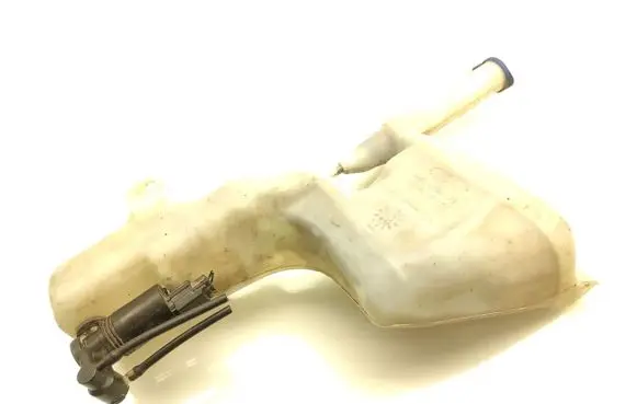 Ford Fiesta Windshield washer fluid reservoir/tank 8A6117B613AF