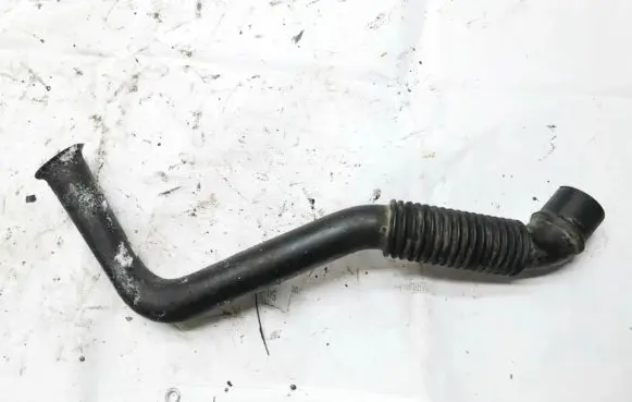 Nissan Almera Intercooler hose/pipe