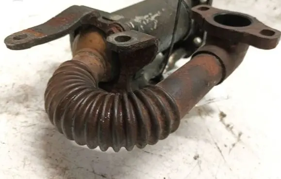 Renault Laguna III EGR valve line/pipe/hose 