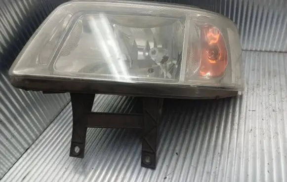 Volkswagen Transporter - Caravelle T5 Headlight/headlamp 7H1941015J 04102027G0 200403021653