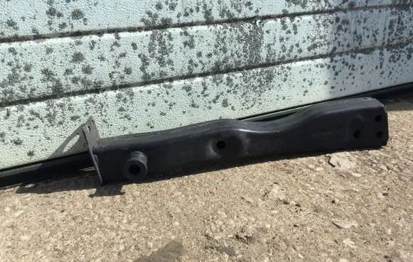 Nissan Qashqai Holder (bracket) 