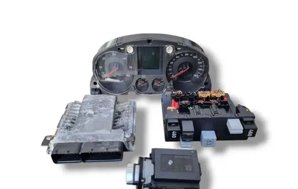 Engine ECU kit and lock set