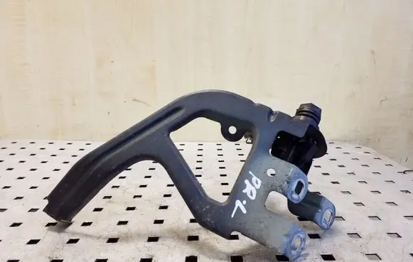 BMW 5 F10 F11 Other engine bay part