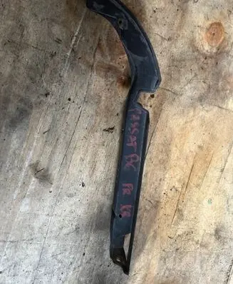 Volkswagen PASSAT B6 Front bumper mounting bracket 3C0807177