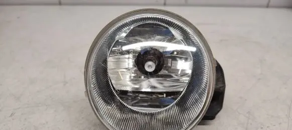 Toyota RAV 4 (XA40) Front fog light 12580l