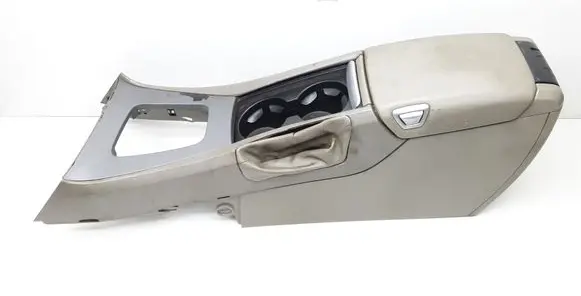 Volvo V70 Armrest 30643625