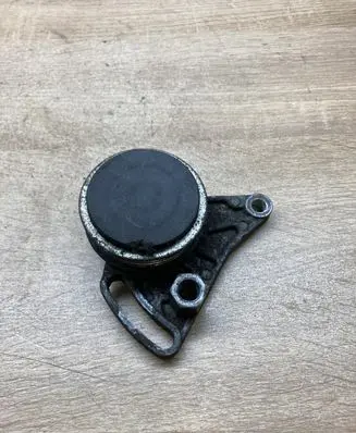 Volkswagen PASSAT B5 Belt tensioner pulley B1E610630NE25N